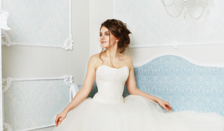 ブライダルインナーの種類は5つ!花嫁さんの強い味方であるブライダルインナーを上手に選ぼう