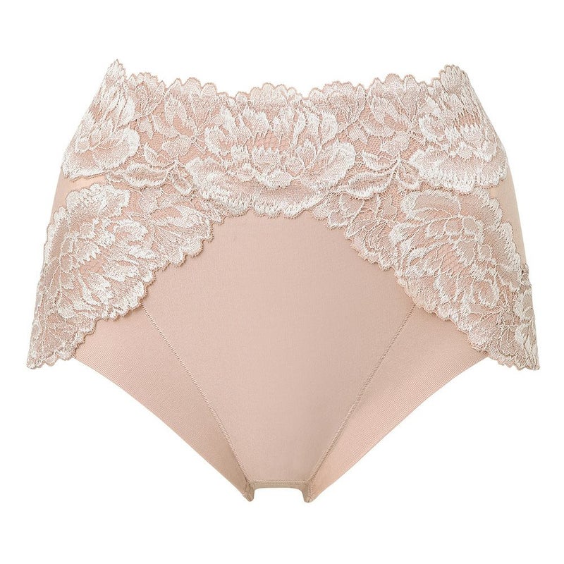 ピーチベージュ